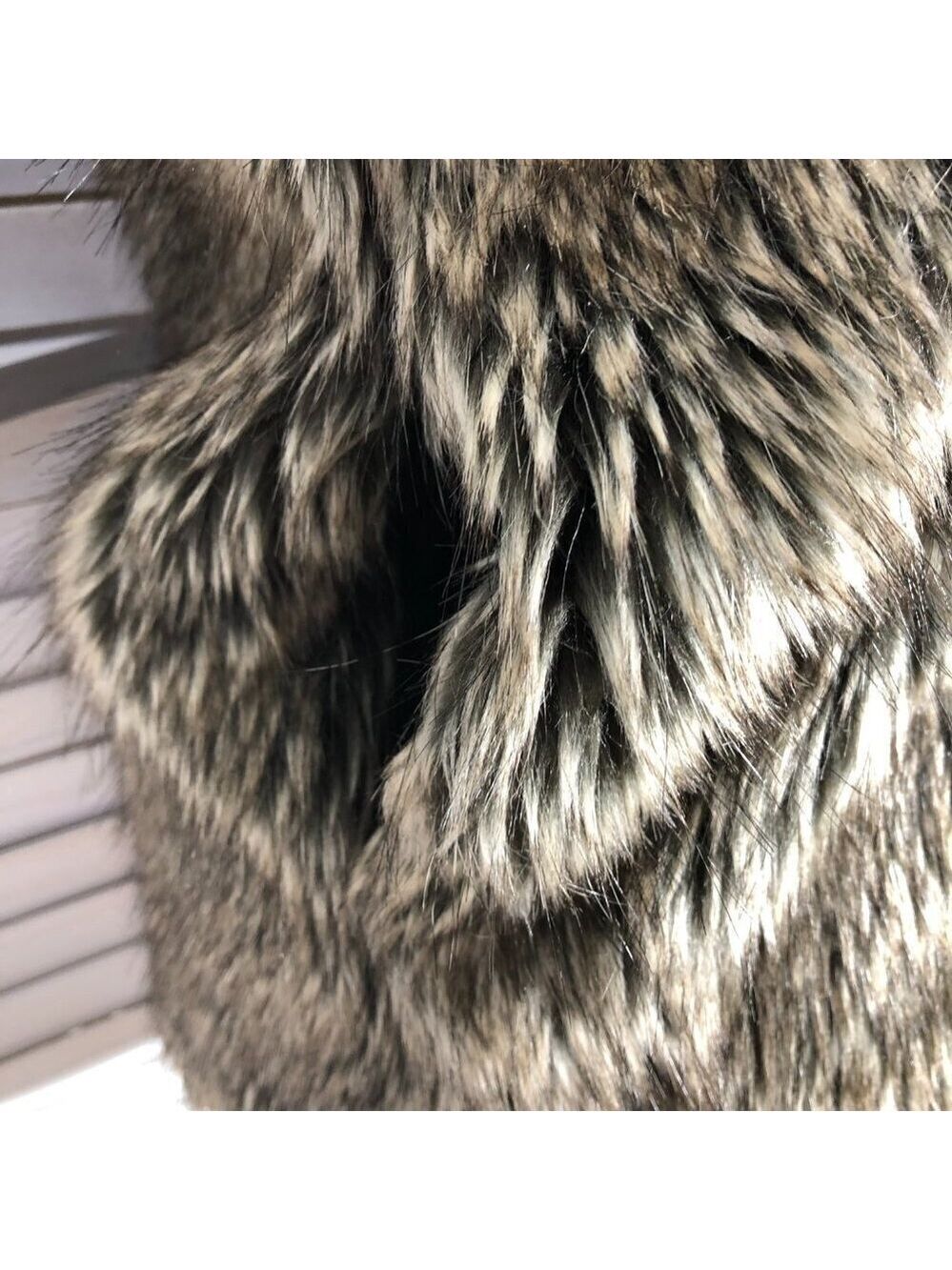 ASOS Faux Fur Vest Brown Gray Large - Picture 6 of 11